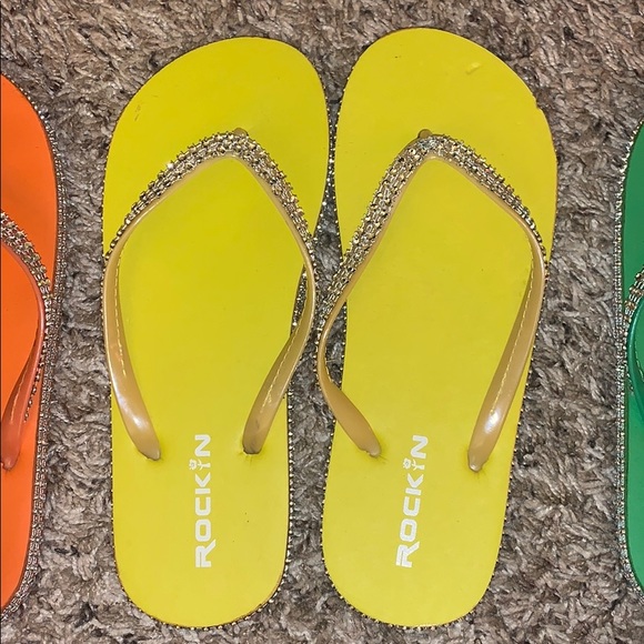 Rhinestone Flip Flops (3 colors) - Picture 2 of 3